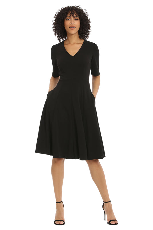 DONNA MORGAN V-NECK FIT AND FLARE DRESS