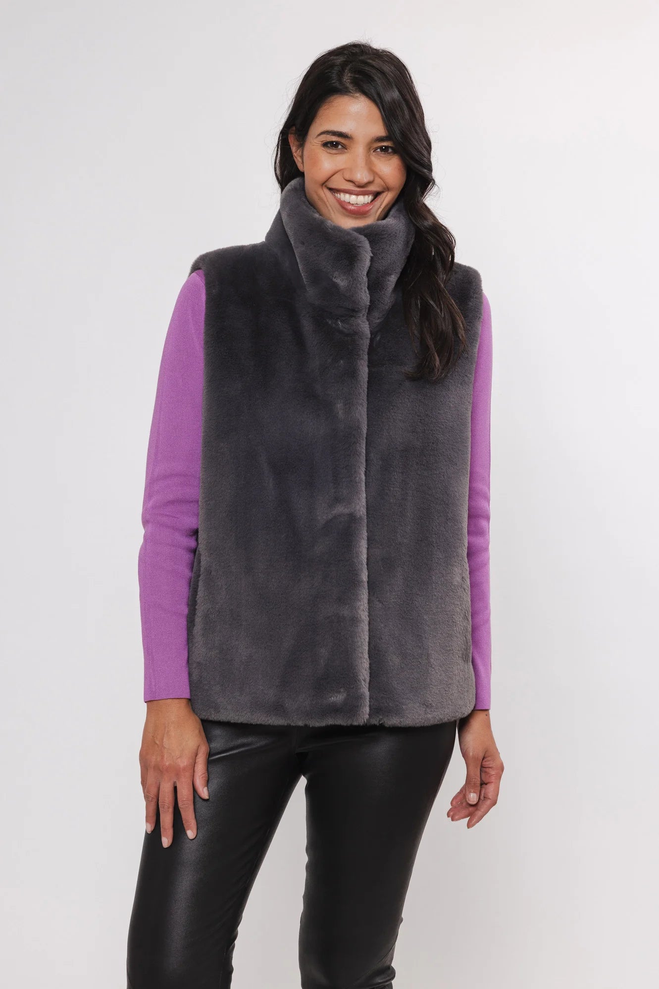 LISON SHORT FAUX FUR WAISTCOAT