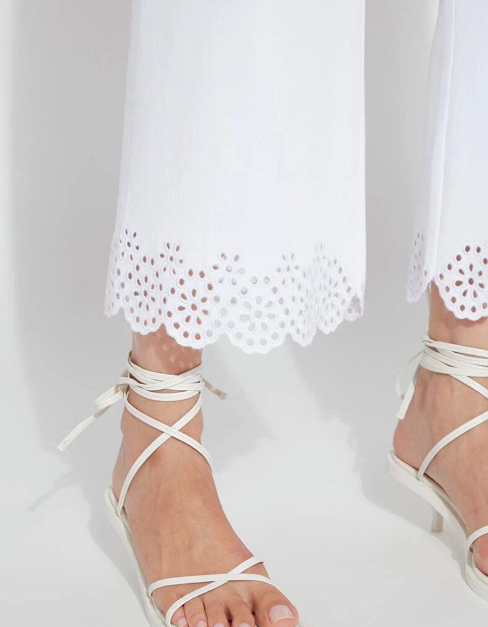 LYSSE EYELET EMBROIDERED WIDE LEG CROP