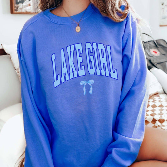 LAKE GIRL COMFORT CREWNECK SWEATSHIRT