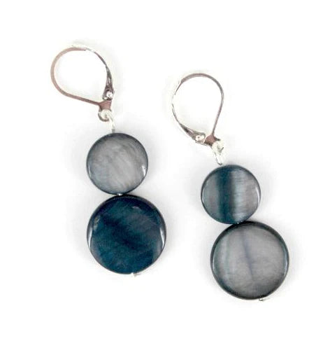 SEA LILY MOTHER-OF-PEARL EARRINGS BLACK